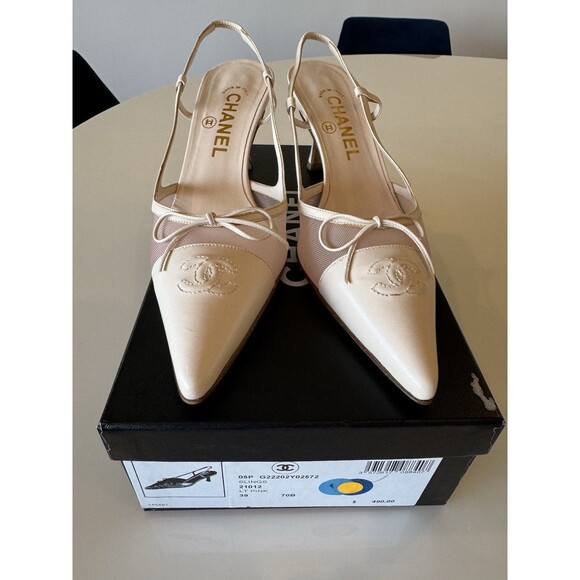 Chanel Iconic "CC" Light Pink Toe Cap Bow Mesh Slingback Heels Italy Size 39 - Picture 10 of 10